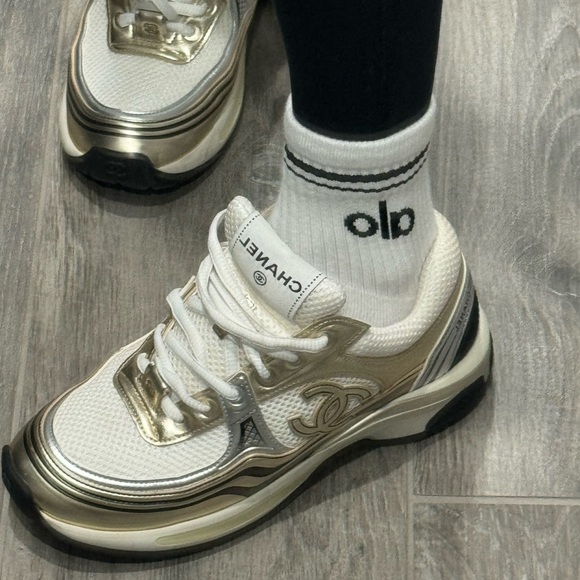 CHANEL White and Gold Sneaker - Picture 2 of 15